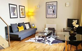Fabulous Notting Hill Spacious Studio Apartment